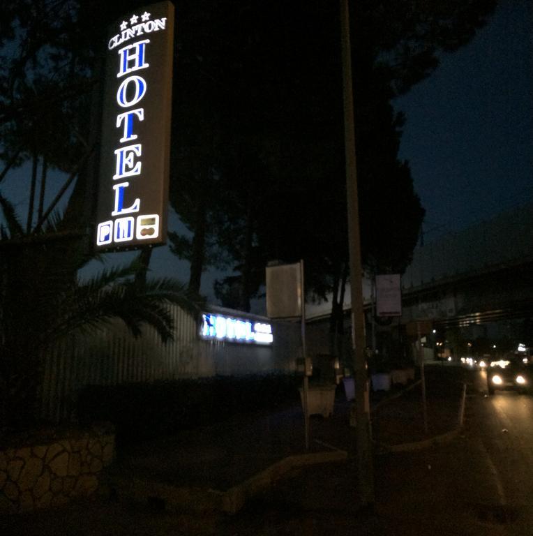 Hotel Clinton Casoria Exteriör bild